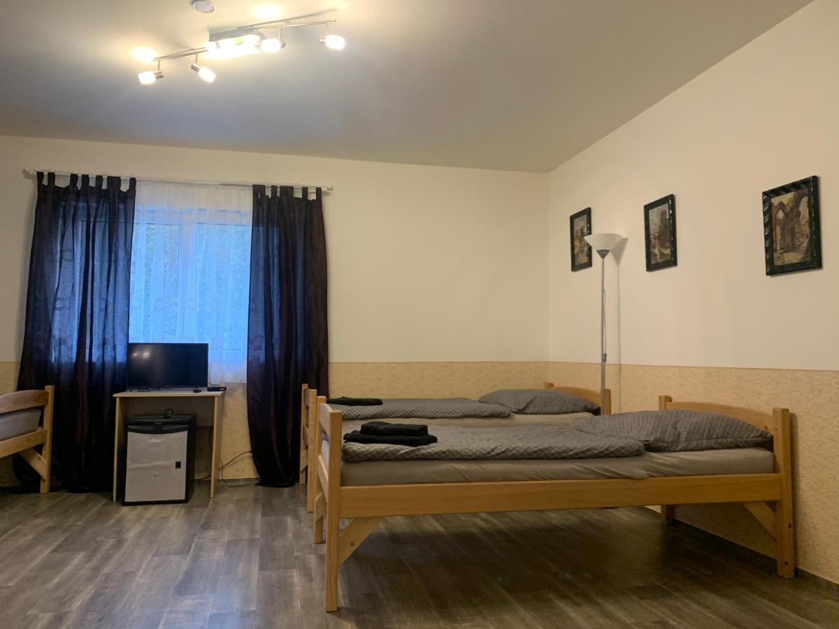 Penzion U Jezera Otel Konstantinovy Lázně Dış mekan fotoğraf