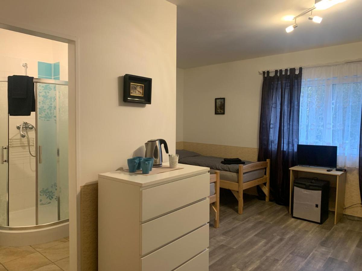 Penzion U Jezera Otel Konstantinovy Lázně Dış mekan fotoğraf
