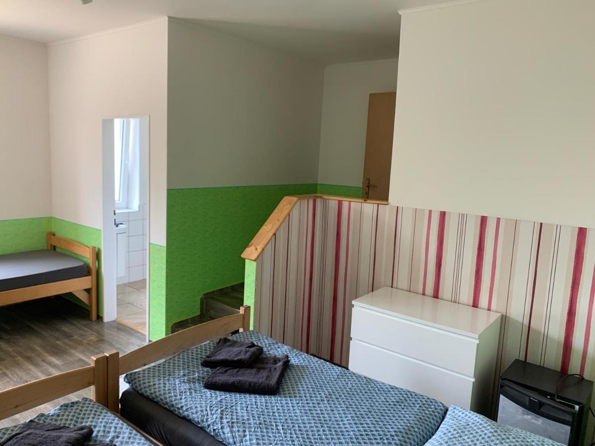 Penzion U Jezera Otel Konstantinovy Lázně Dış mekan fotoğraf