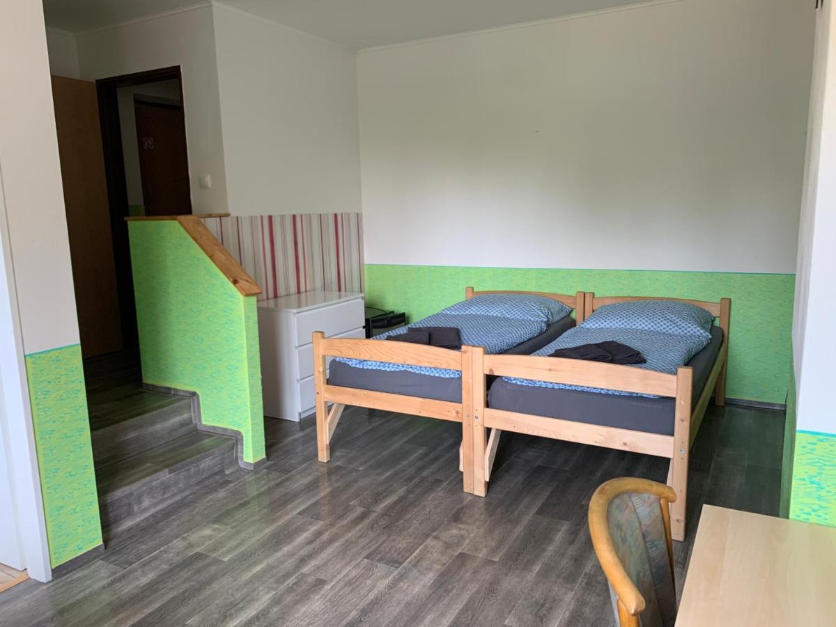 Penzion U Jezera Otel Konstantinovy Lázně Dış mekan fotoğraf