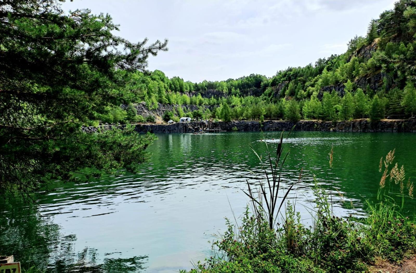 Penzion U Jezera Otel Konstantinovy Lázně Dış mekan fotoğraf